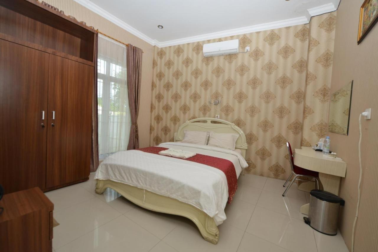 Hotel Alifa Syariah Padang  Exterior photo